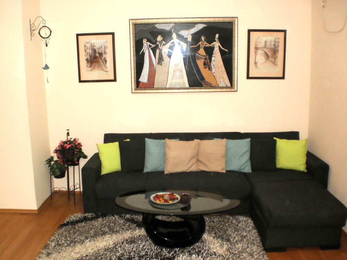Apartment Fine Home 트빌리시 외부 사진